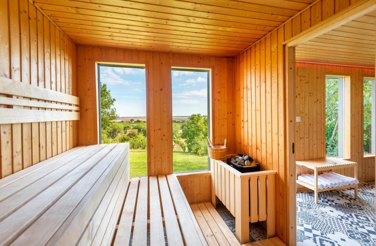 Hotel Borarium Vendeghazak - Zenit Haz Pazmand Exteriér fotografie